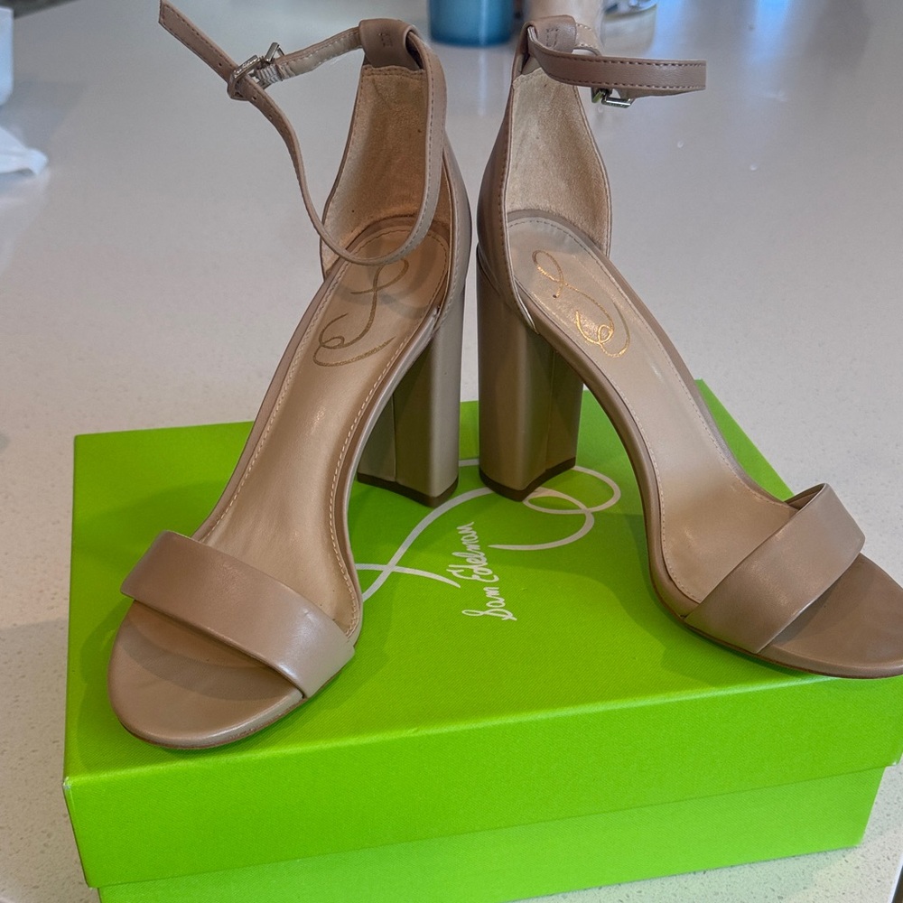 Sam Edelman nude Yaro Block Heel